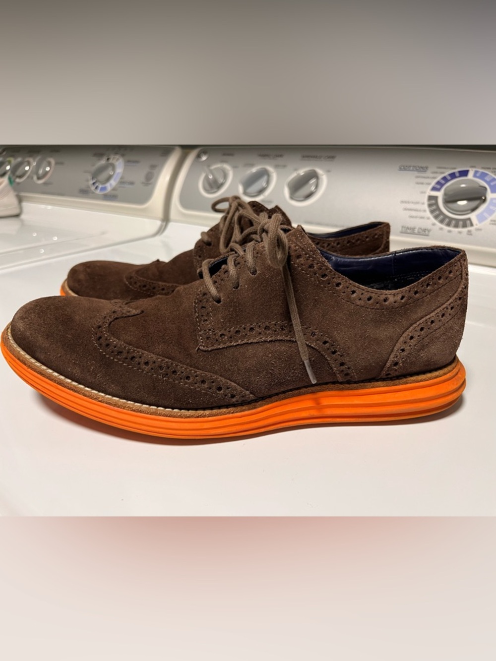 Cole Haan Lunargrand Mens 9.5M Oxford Derby Brown Suede Shoes w/Orange Soles